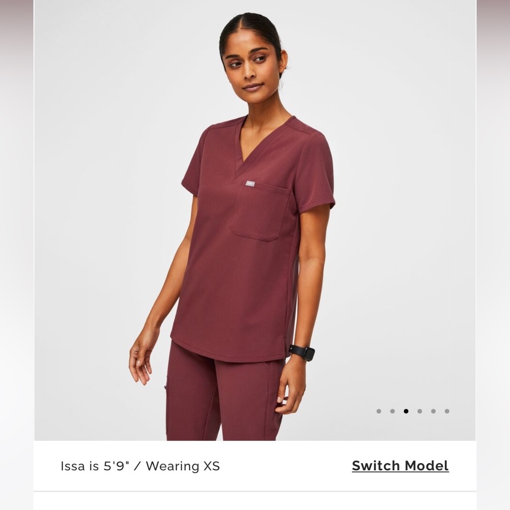 NWT figs maroon